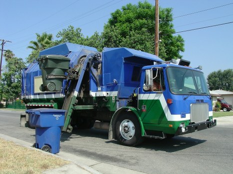 Modern Waste Removal Process in Greenwich Businesses