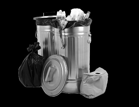 Clutter-free living space after furniture clearance